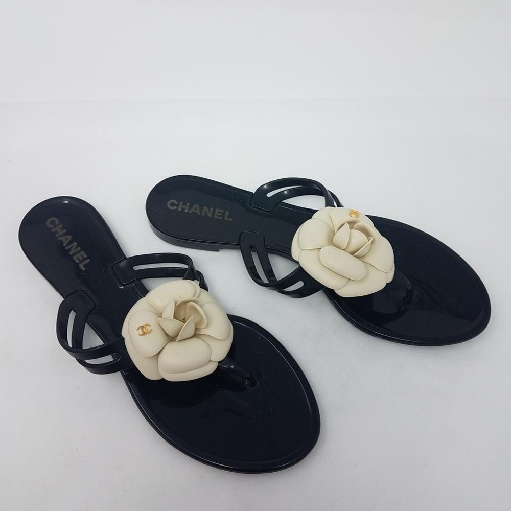 SZ40 Chanel Black White Jelly Camellia Sandals